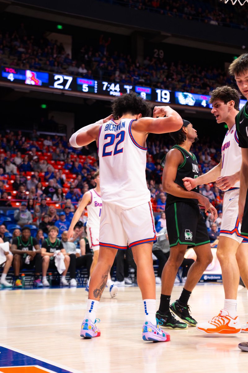 bronchombb's tweet photo. 🐎

#NextLevelBronchos https://t.co/10REa9VVg8
