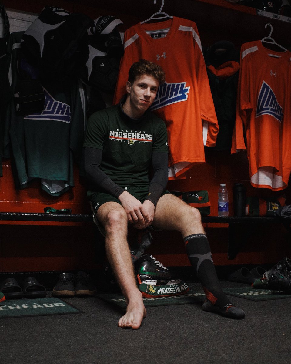 HFXMooseheads's tweet image. GameDay smiles from Baie-Comeau 😀 #GoMooseGo