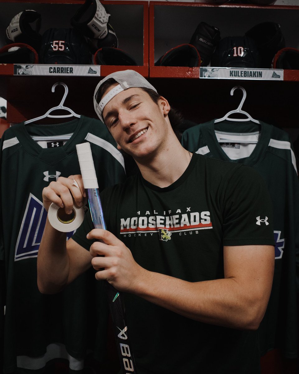 HFXMooseheads's tweet image. GameDay smiles from Baie-Comeau 😀 #GoMooseGo
