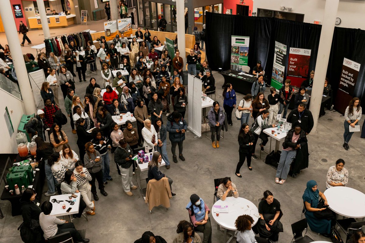 AlgonquinColleg's tweet image. Yesterday’s Women in Tech &amp;amp; Trades Speed Mentoring event was electric! Students and industry leaders connected to share ideas, build confidence, and inspire the next generation in tech and trades. 

algqn.co/2r1h50XvVcI
#FutureIsWiTT #WiTT #WomenInTech #WomenInTrades