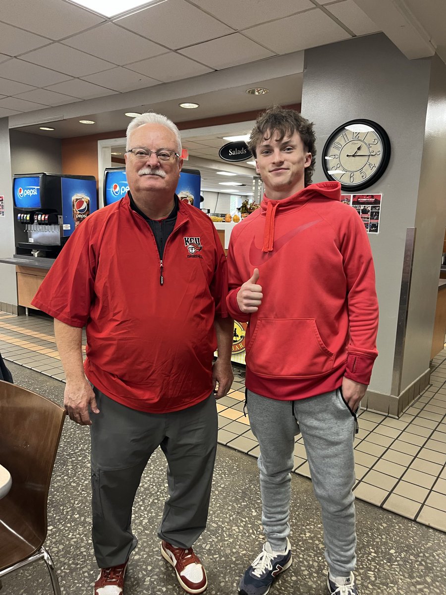 CarsonM20894412's tweet photo. Thank you coach Elam and coach Raskin for an amazing visit. I am blessed to receive an offer to continue my athletic and academic career at Kentucky Christian University I would like to thank god for this opportunity. Go Knights
@GoKnightsBSB @knightskcu https://t.co/eLTlx4NL4a