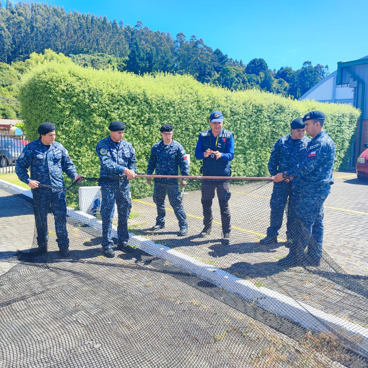 sernapesca's tweet image. #Biobío: Realizamos difusión de normativa pesquera sobre fiscalización de arte de pesca de cerco a funcionarios de @Armada_Chile, de dotación de las embarcaciones LSG Talcahuano y LSG Concepción. Esto en el marco del trabajo colaborativo de las instituciones de la Red Sustenta.