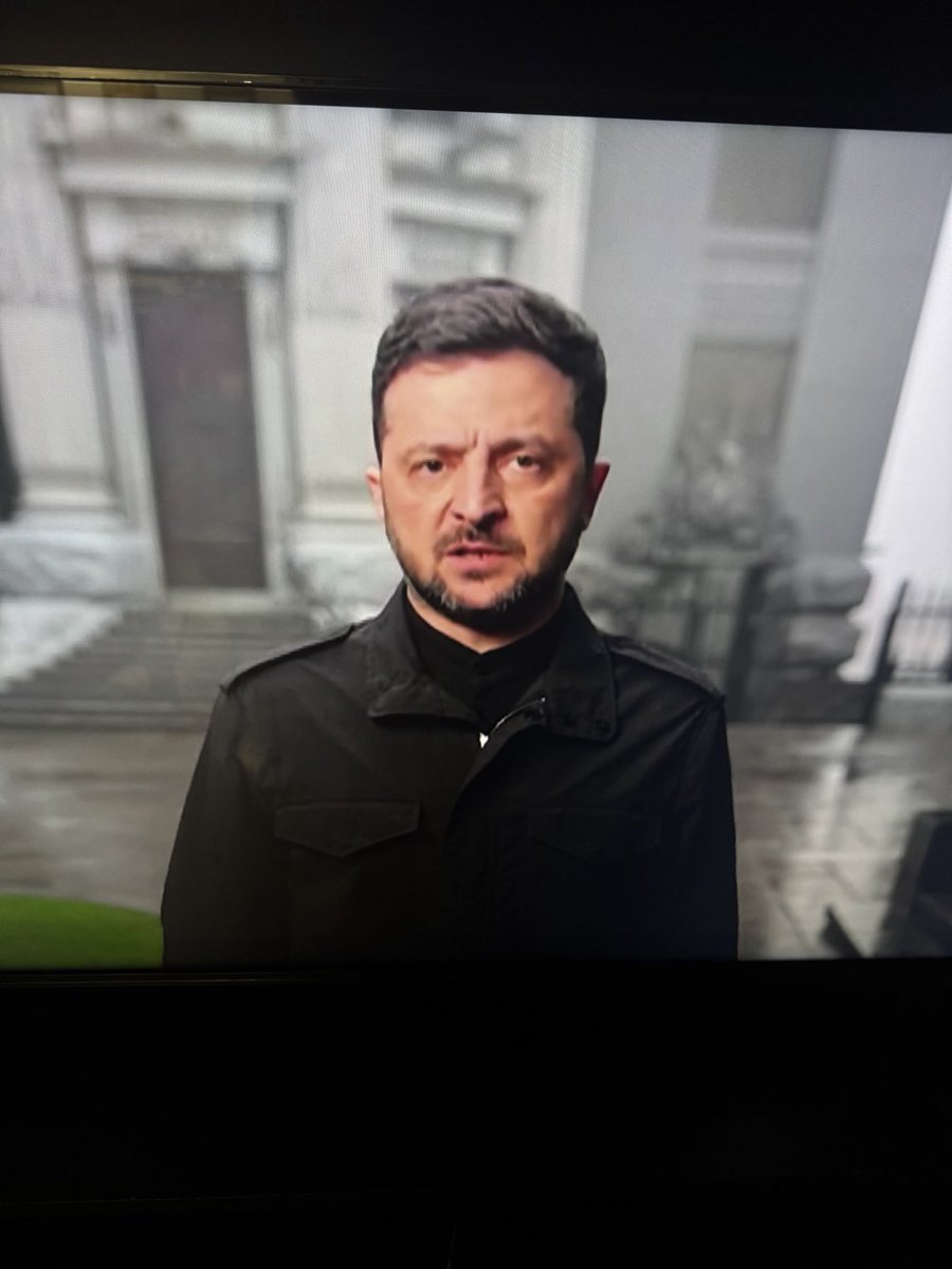 Gli eroi, oggi #Zelensky