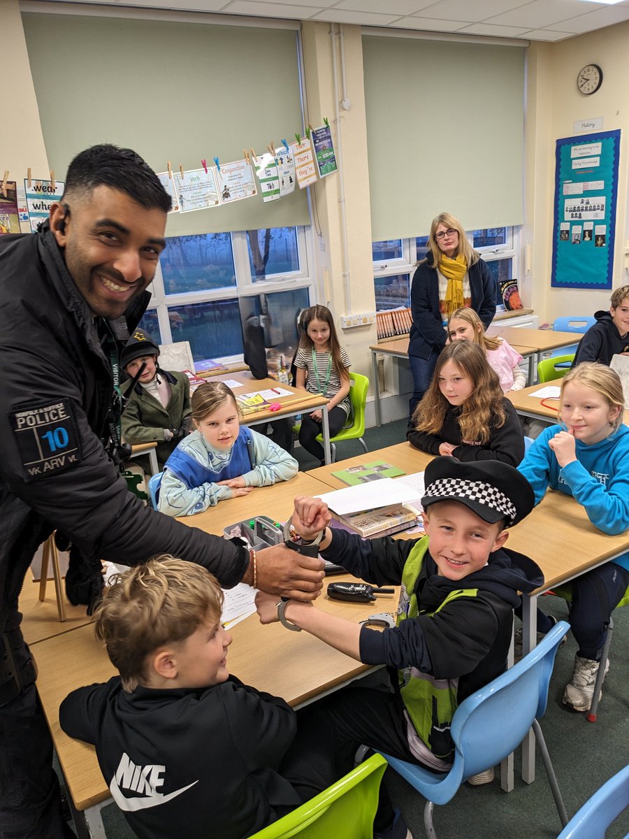 Careers day! We have had so many visitors today - paramedics, police &amp; PCSO, farmer, vet nurses, dance teacher, environmental engineer,mortgage advisor, pathologist, HR worker and community champion. Thank you to everyone that came to talk to us about their jobs. <a href="/TheTilian/">The Tilian Partnership</a>