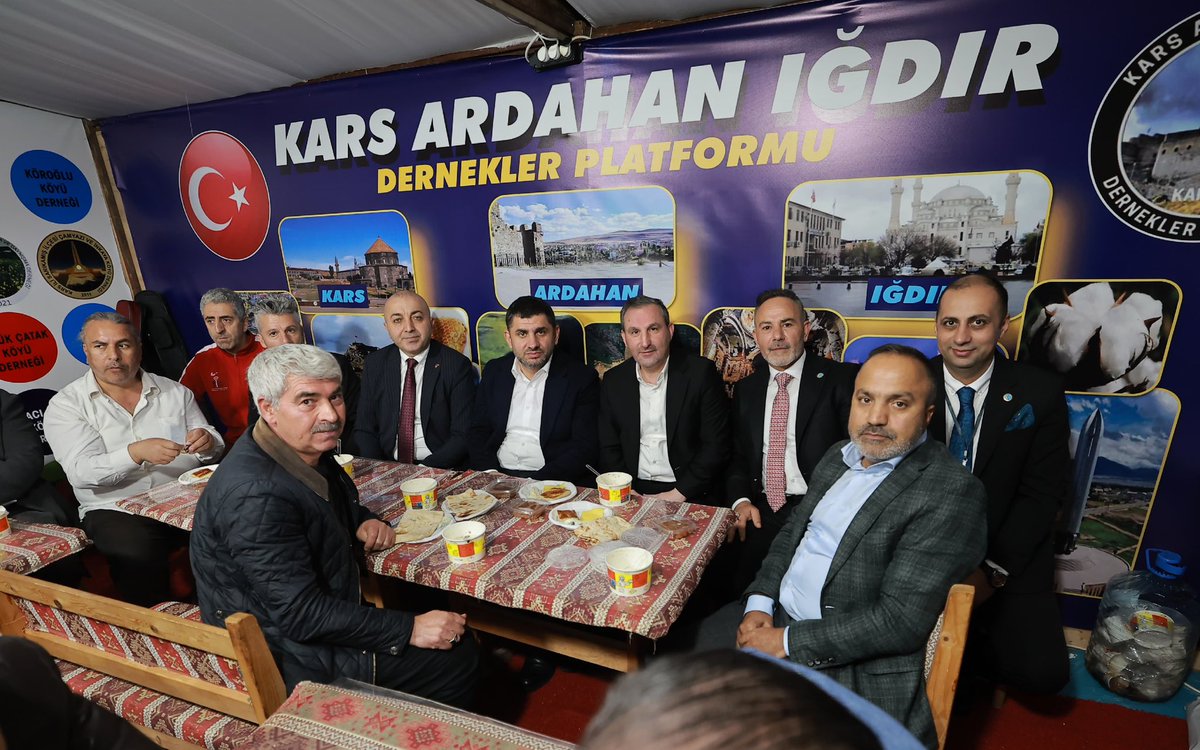 Sultanbeyli Memleket günlerinde Kars Ardahan Iğdır platformumuzun düzenlemiş olduğu etkinlikte kıymetli hemşehrilerimiz ile bir araya geldik.