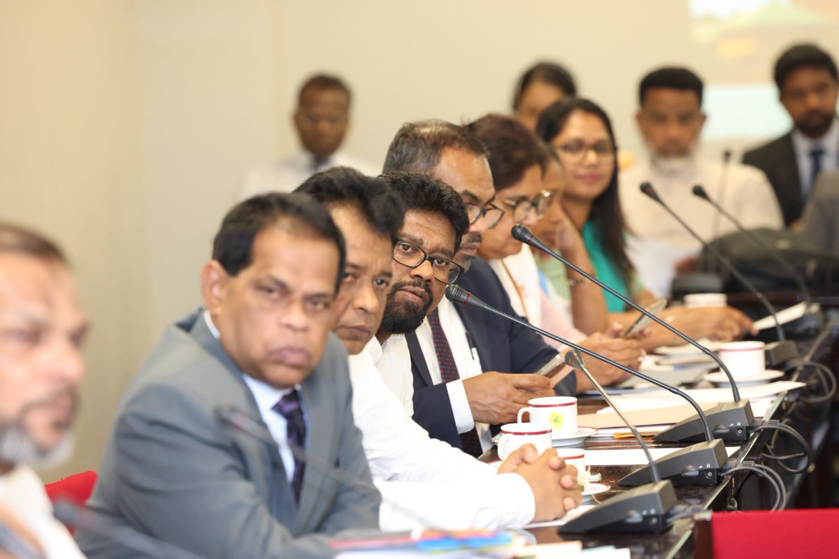 Chettiaratchi's tweet photo. Revival of Sri Lanka - Thailand Friendship Association 

President Hon. Minister of Buddhasasana, Religious &amp; Cultural Affairs Dr. Hiniduma Sunil Senevi
Secretary - Chandima Hettiaratchi, MP https://t.co/tAv5DDcHkL
