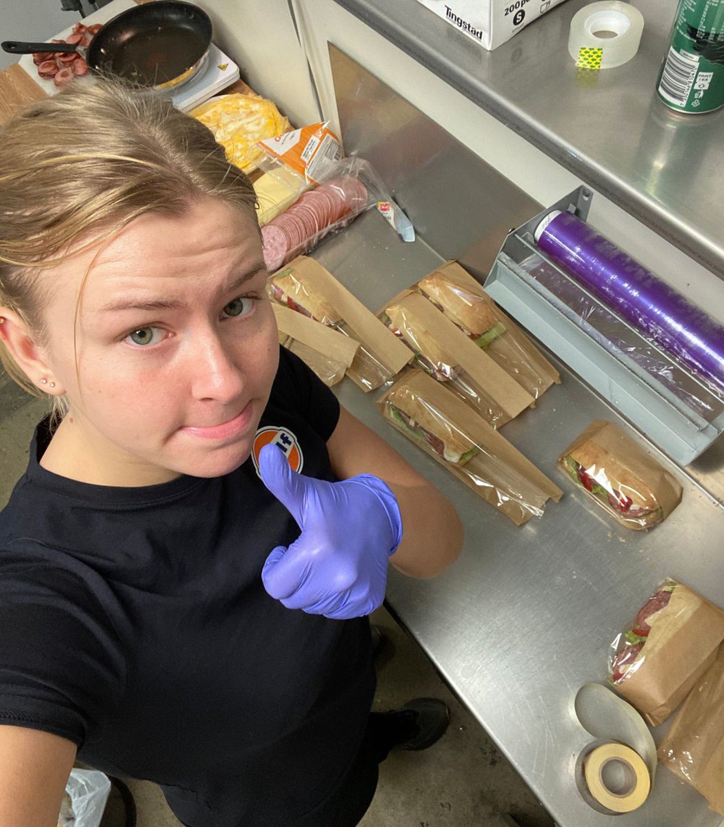Dexerto's tweet image. A Counter Strike pro has gone viral after posting a picture of her making sandwhiches at her day job

Tilde told Dexerto the post was actually meant as a joke, because she&apos;s heard &quot;go back to the kitchen and make me a sandwich&quot; a million times