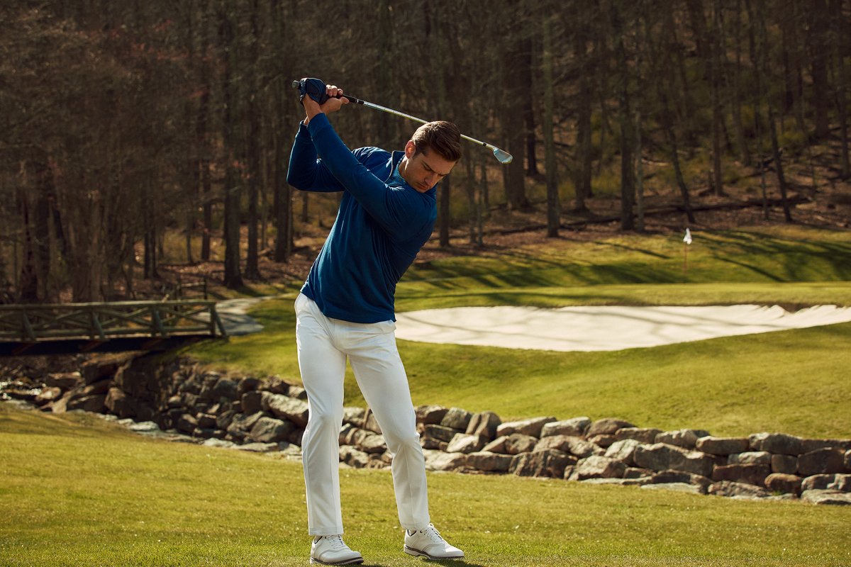 IZOD's tweet image. Swing easy from the first tee to the last putt. Explore our golf collection at izod.com 🏌️