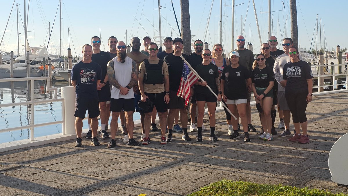 CBPAMORegDirSE's tweet image. Today we ran the 3rd Annual Michel O. Maceda 5K in honor of our fallen Marine Interdiction Agent.

Michel&apos;s courage and sacrifice will never be forgotten.

Thank you to everyone who came out to remember him with us. 🇺🇸 🖤

#Maceda5K #NeverForget