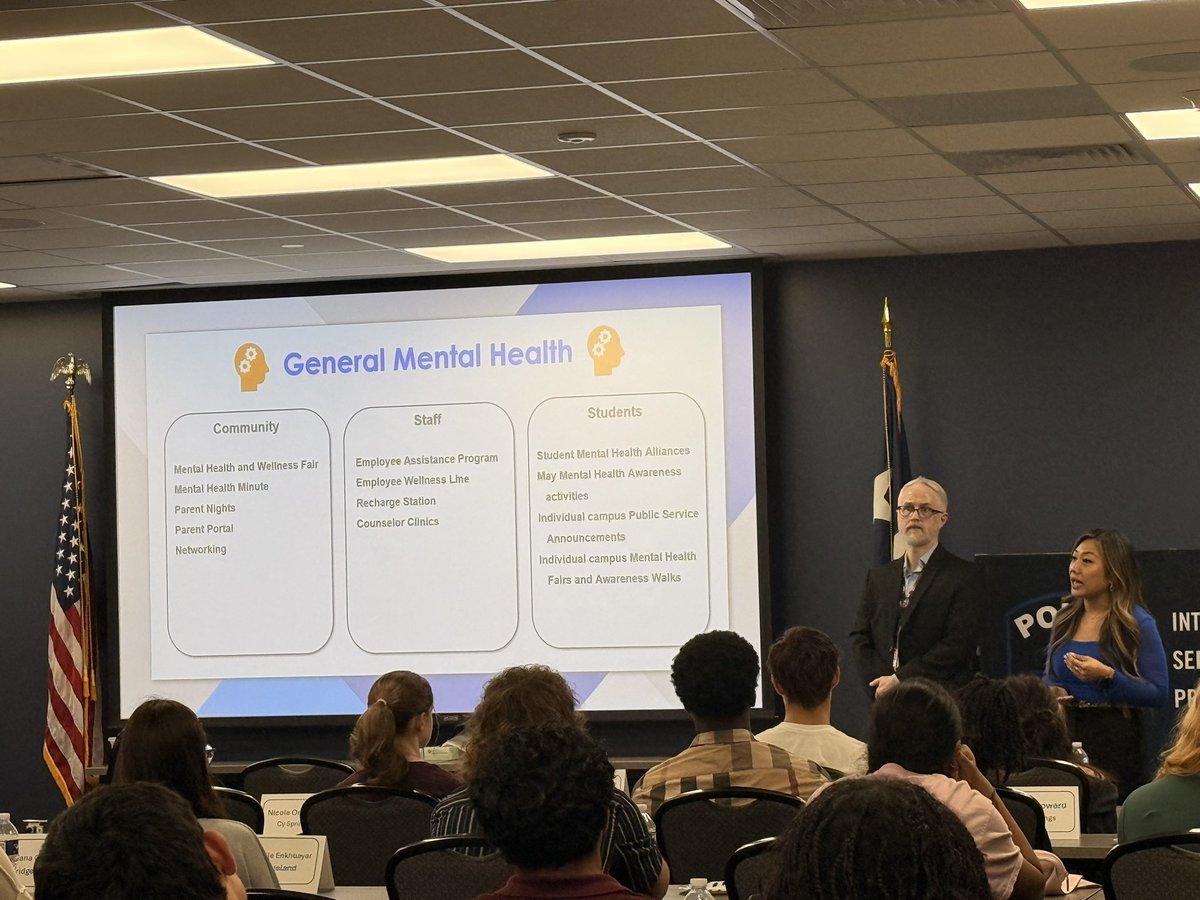 CFISDPDMHIT's tweet image. Yesterday, at the @CFISDPDChief Police Department, The #leadershipcfisd cohort had had the opportunity to meet the Mental Health Intervention Team, got the scoop on #CFISDsafety, toured the station, and even watched the K-9s show off their skills! 🐾 #CFISDspirit #choosecfisd