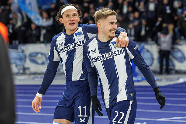 O Hertha Berlin enfrentou o Eintracht Braunschweig no Estádio Olímpico de Berlin, o Alte Dame venceu por 1-0, o único gol foi marcado por Winkler.

#BSCEBS
#Bundesliga