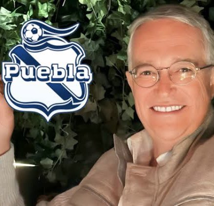 Ricardo Salinas Pliego, pone en venta a sus equipos de fútbol, de Mazatlán y Puebla.

Ya no tendrá voz ni voto en la FMF. Y se le acabarán los derechos de transmisión en TV Azteca.

La bancarrota, ya lo siente Salinas Pliego. Necesita dinero para pagar la deuda con el SAT.
RT👇