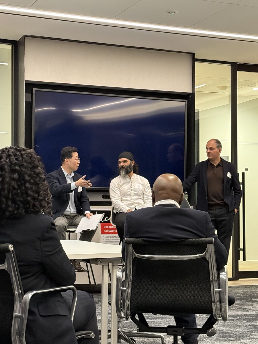 Vitaliy Goncharuk tweet media