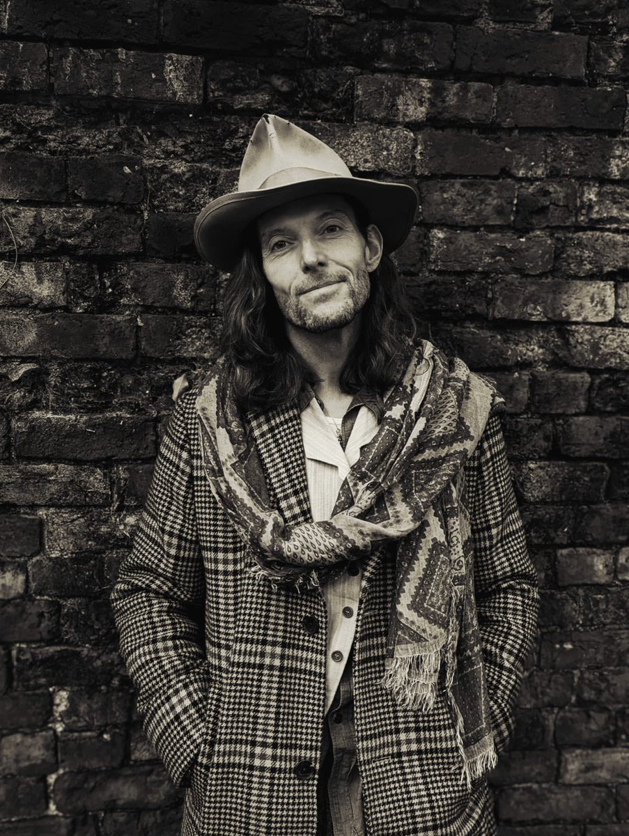 TheJPEGGallery ⌐◨-◨ tweet media