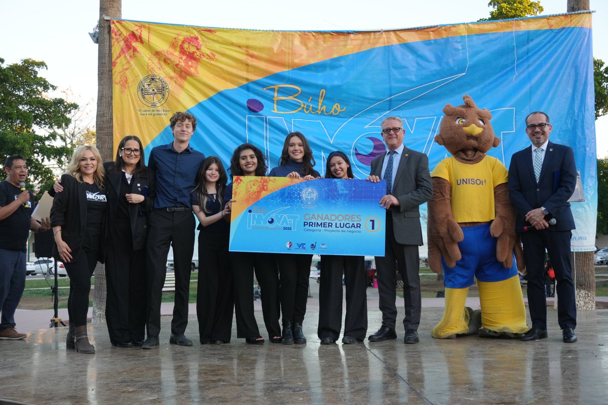 SoyUnison's tweet image. Con la participación de más de 300 estudiantes provenientes de los seis campus de la Unison y la presentación de 86 proyectos innovadores, la tarde de este jueves 20 de noviembre se realizó la ceremonia de premiación del Certamen Emprendedor Búho Innova-T: unison.mx/nota/?idnoti=3…