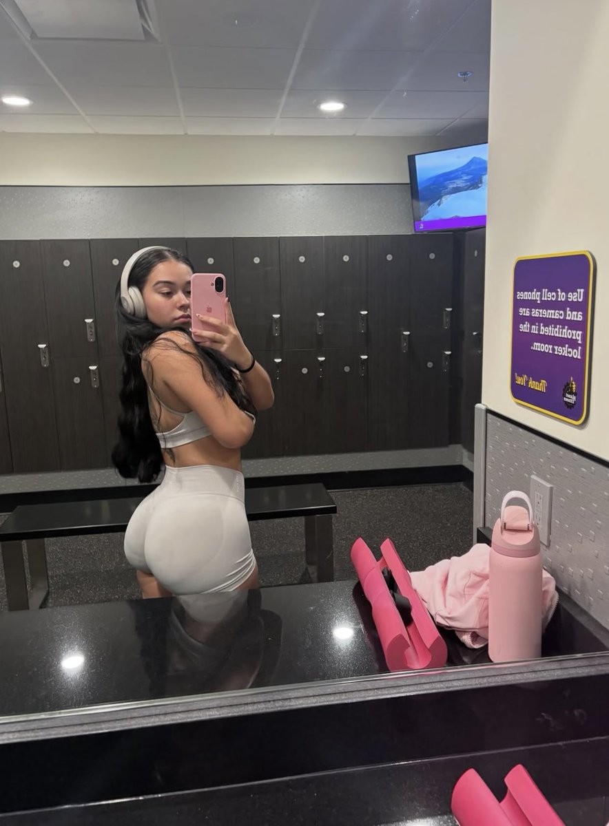 Zlabzzz's tweet photo. 💪 🍑 https://t.co/DYw2yAHqCP