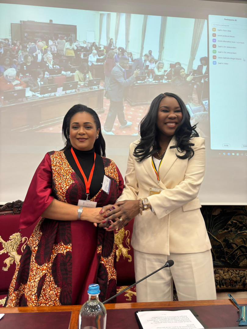 ckiatazitambo's tweet photo. #BELGIQUE #RDC Un rendez-vous mondial au sénat belge, dédié au leadership féminin, à la paix et à la sécurité internationale. 🌍✨ https://t.co/asXWL0Kpat