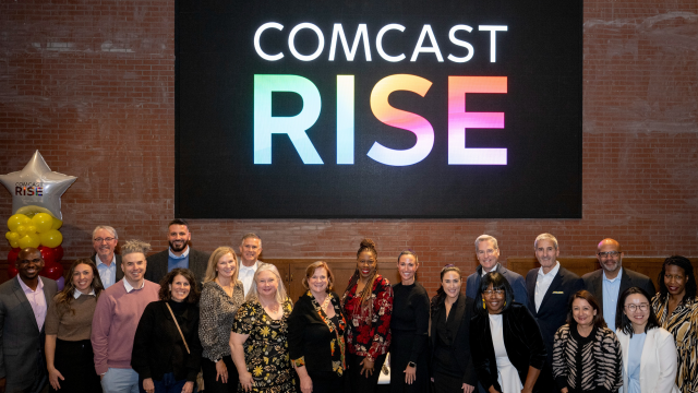 Beccanad's tweet photo. Comcast Celebrates 100 Small Businesses with Comcast RISE Grants in Boston #IWorkForComcast https://t.co/kSW5QGM2tI https://t.co/8bc6jPSRIb