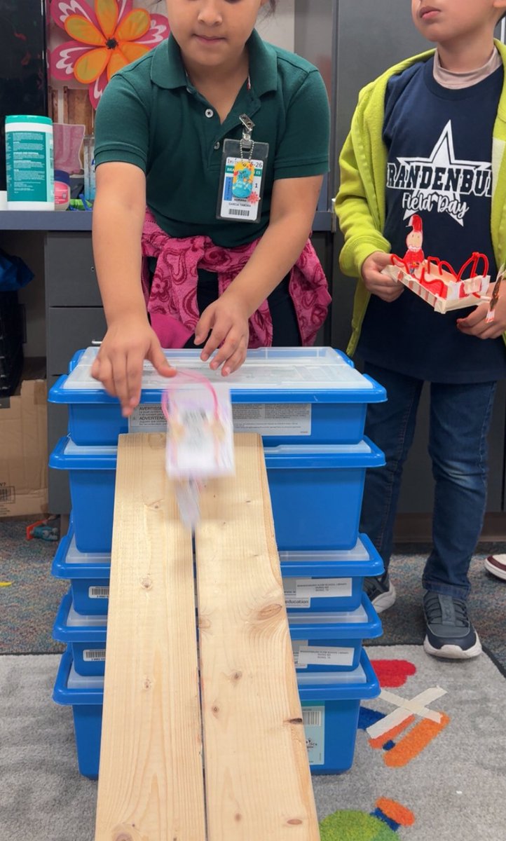 1st graders building sleds
<a href="/BburgCougars/">Brandenburg Cougars</a>