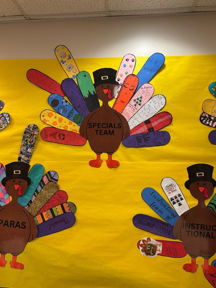 Special Team <a href="/m/">Mika</a>#gratefulatbburg
<a href="/BburgCougars/">Brandenburg Cougars</a> <a href="/BburgPrincipal/">Claudia Ruiz</a>