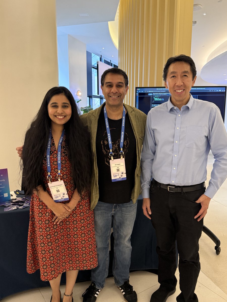 ArmSoftwareDev's tweet image. What an incredible time at the AI Developer Conference by @DeepLearningAI in NYC!

We loved sharing how Arm is helping developers build efficient, intelligent systems from the cloud to the edge.

Join the Arm Developer Program to keep learning, building, and connecting.…