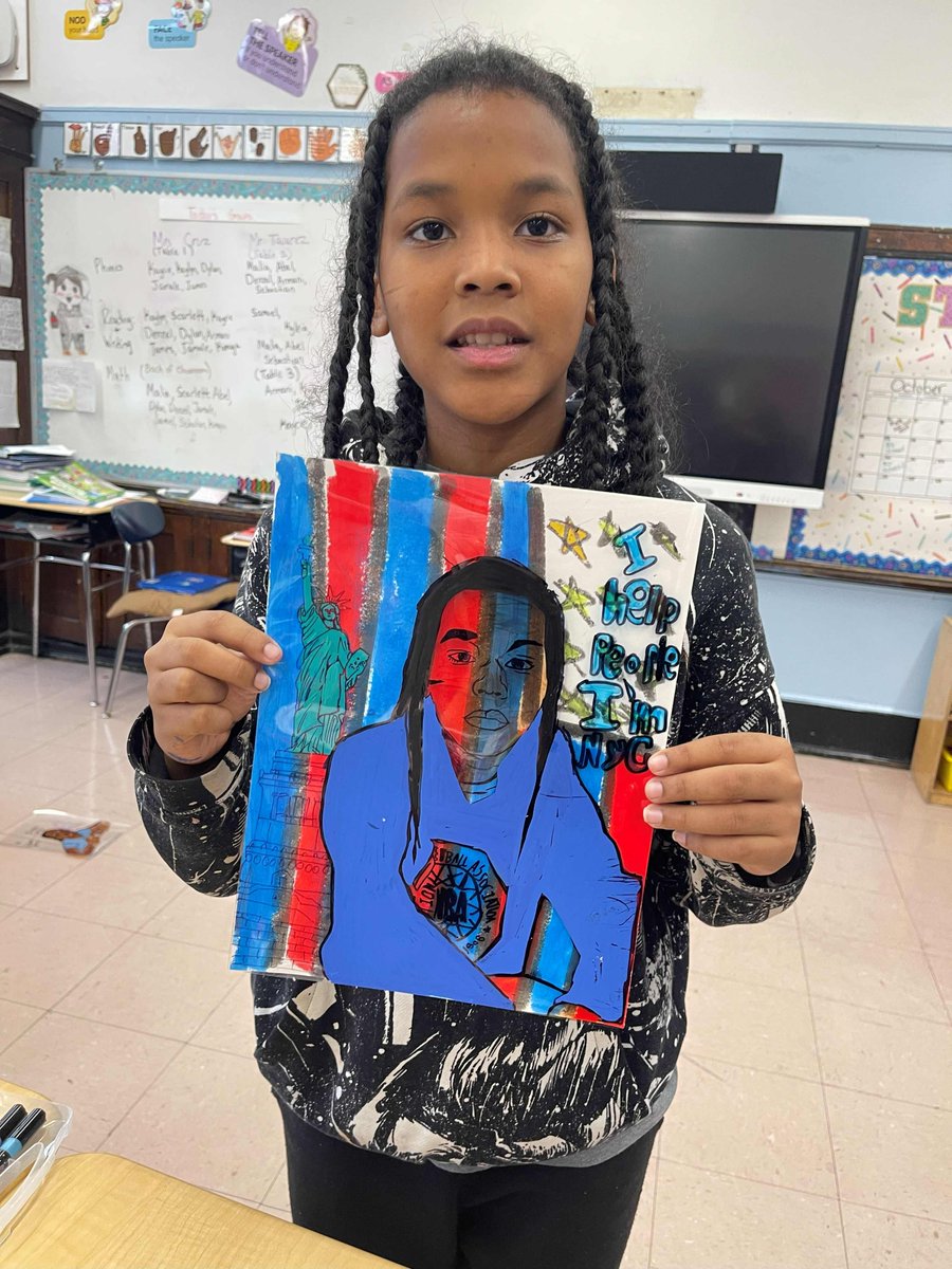 ChildrensAidNYC's tweet image. Last night’s “I Am NYC” art show brought together over 100 attendees to celebrate youth identity, creativity &amp;amp; connection. Teen leaders from Lex Academy led the event, showcasing 36 portraits &amp;amp; collecting signatures for anti-hate curriculum in NYC schools.

#ChildrensAidNYC