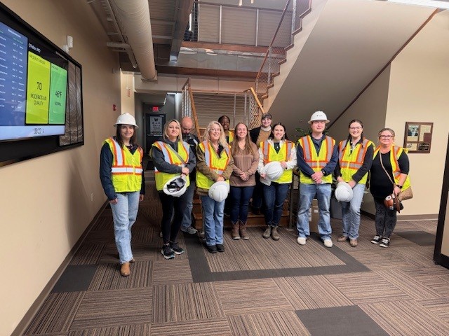 SAK_pipessolved's tweet image. Every so often, our SAK office team heads out to the field to see firsthand what our crews do every day. It’s a great way to connect, learn, and appreciate the hard work that keeps projects moving!