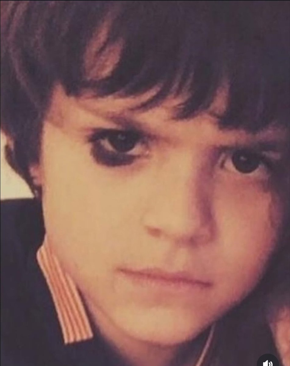 <a href="/aysenurafyon/">Ayşenur Afyon</a> Bir gün gelecek, devran dönecek. Bugün susanlar, görmezden gelenler, adaleti erteleyenler o gün söyleyecek tek kelime bulamayacak. Çünkü devran döner; hakikat ağırdır, kimse sonsuza kadar taşıyamaz. #AdaletGelecek