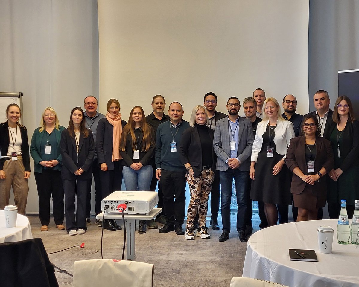 pluralsight's tweet image. That&apos;s a wrap on our Connect25 European Roadshow. 

From Stockholm to Dublin, to Paris, to Frankfurt, and finally to London, thank you to everyone who joined us along the way.