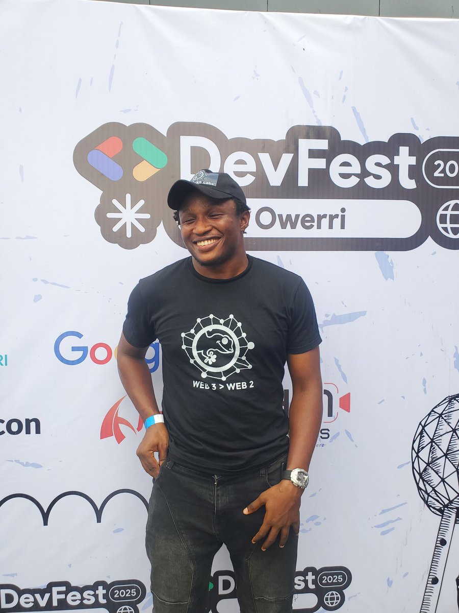 WebgeckoLabs's tweet image. Webgecko spotted at @googledevs #googledevfest