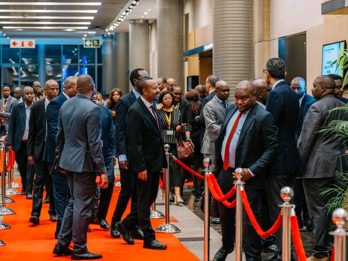 fanatelevision's tweet image. PM Abiy attends pre-G20 African leaders’ meeting in Johannesburg, South Africa 

#Ethiopia #Africa #G20 #G20SouthAfrica 

fanamc.com/english/pm-abi…
