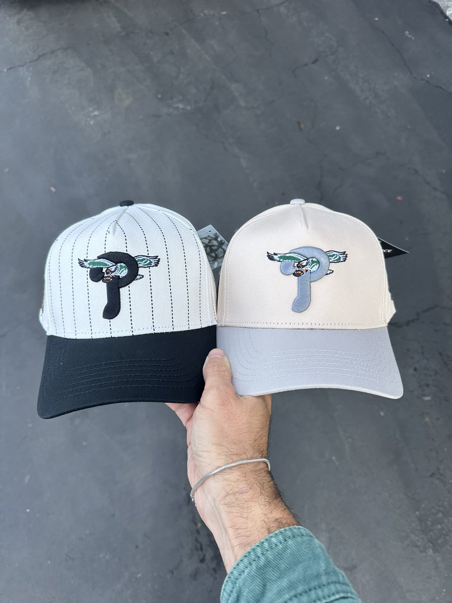 Reference tweet media