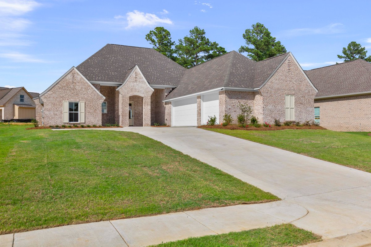 Polles_Prop's tweet image. Open House Sunday!

Time: 2-4pm!

109 Hampton Chase,  3BD, 2 BA - Lake Caroline $325K
349 Wellstone Place, 4BD, 3.5 BA     - Thornberry  $514,900
353 Wellstone Place  4Bd, 3BA- Thornberry $529,900

Come see us today!

#openhouse #openhousesunday
pollesproperties.com/our-listings/r…