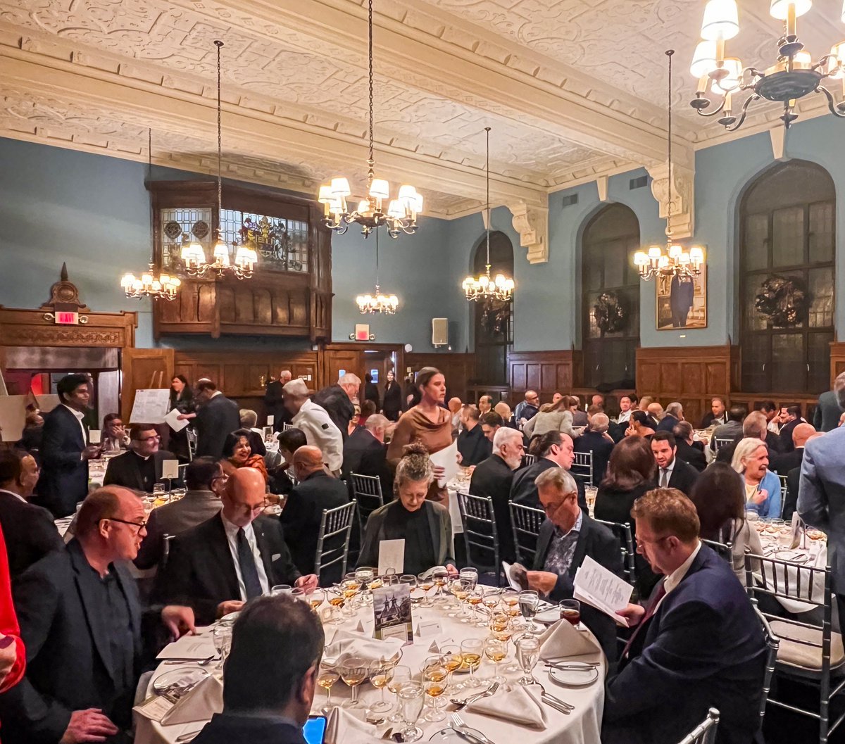 Thank you to everyone who participated in the 11th Annual Scotch Nosing Fundraiser for the Jesuits of Canada on November 19, 2025!

All proceeds will go toward the care of our senior Jesuits and the formation of our young Jesuits.
hubs.la/Q03Vt4S60