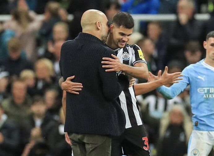 EPL_Gunlukleri's tweet image. Pep Guardiola: “Bruno Guimaraes’in Lyon’a geldiği günden beri özel bir oyuncu olduğunu görüyorsunuz. Her zaman onun hayranı oldum.”