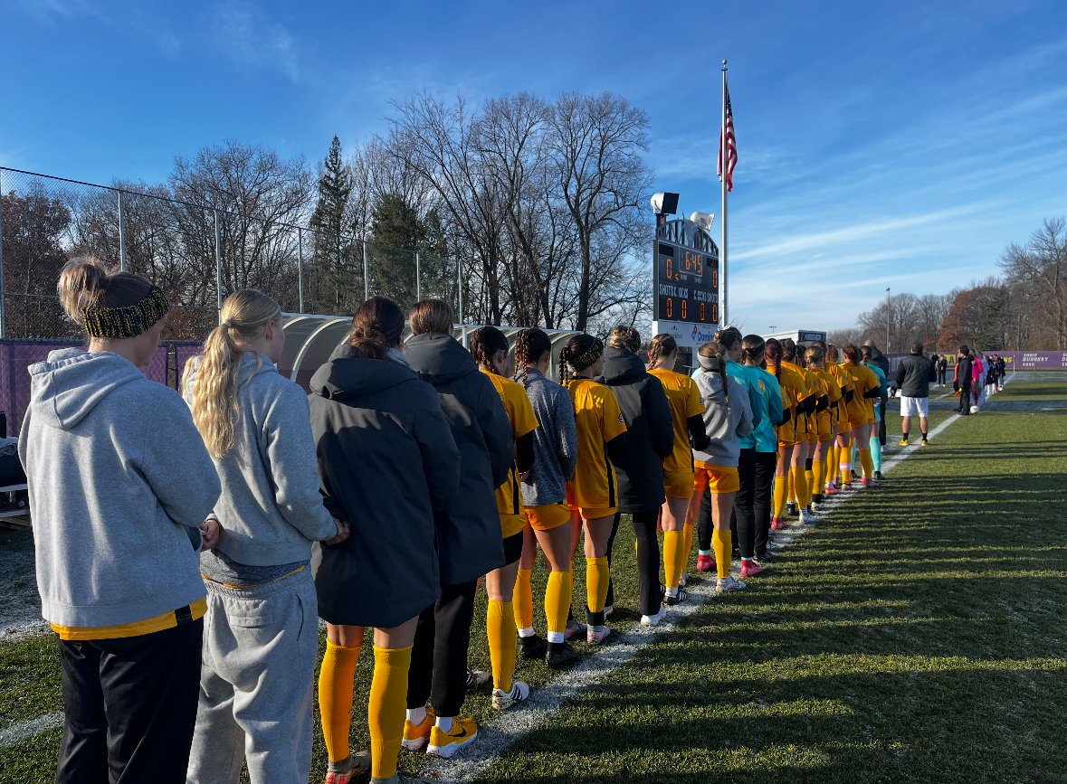 MWSUGriffons's tweet image. Heads held high ⚽

No. 5 seed Griffon Soccer falls 2–0 to No. 4 seed Washburn in the NCAA First Round.

📰 -  bit.ly/43Nk7Z8

#FightOn50