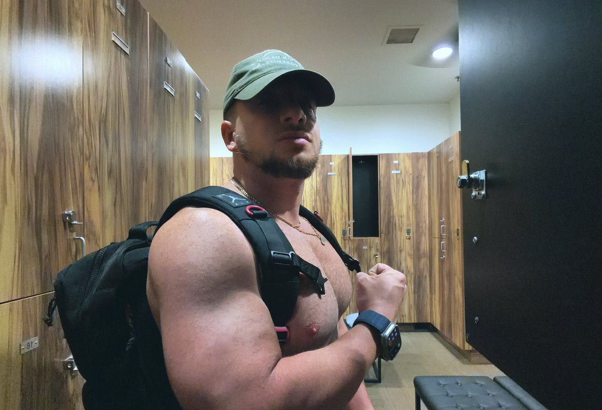 soyshamil's tweet image. Este pump me va a doler despues…