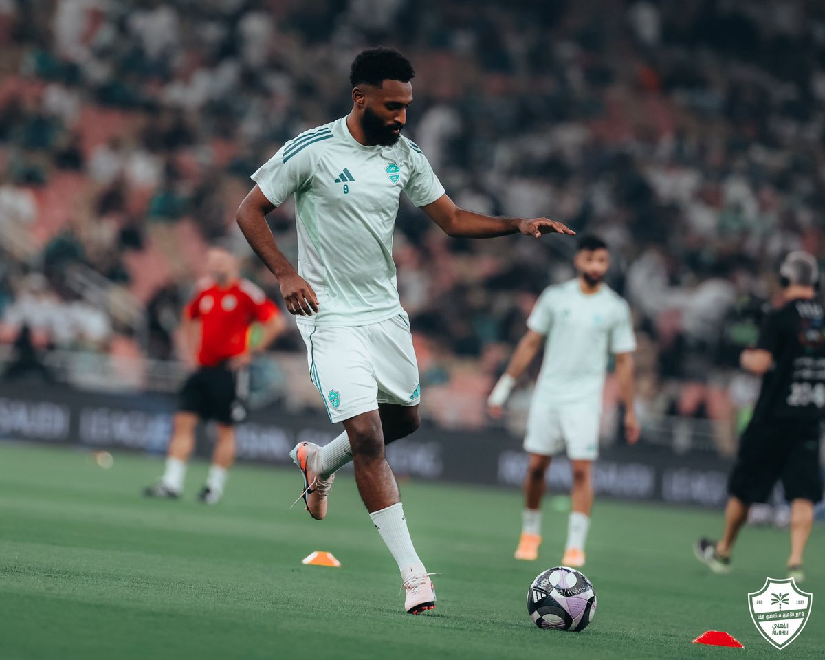 🚨🚨🚨 فراس البريكان:

أؤكد أن قراري بالانتقال إلى النادي الأهلي كان ولا يزال القرار الافضل في مسيرتي الكروية، وأشكر جماهير الأهلي على دعمهم المتواصل، والله يجعلني عند حسن ظنهم 🟢⚪️