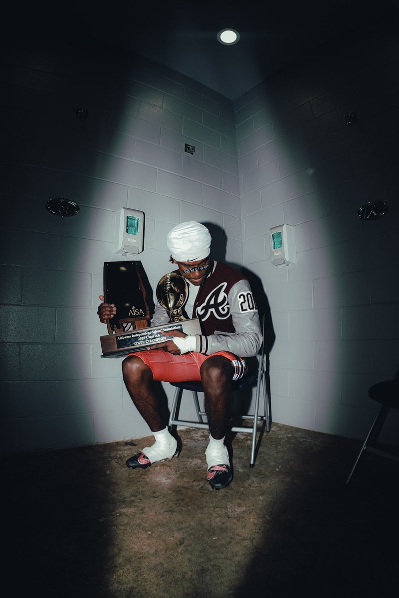 ModYaboi's tweet image. STATE CHAMP .