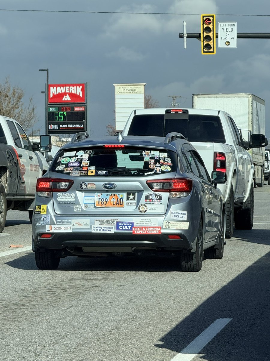 TakeNoteTime's tweet image. It’s giving Pete Weber