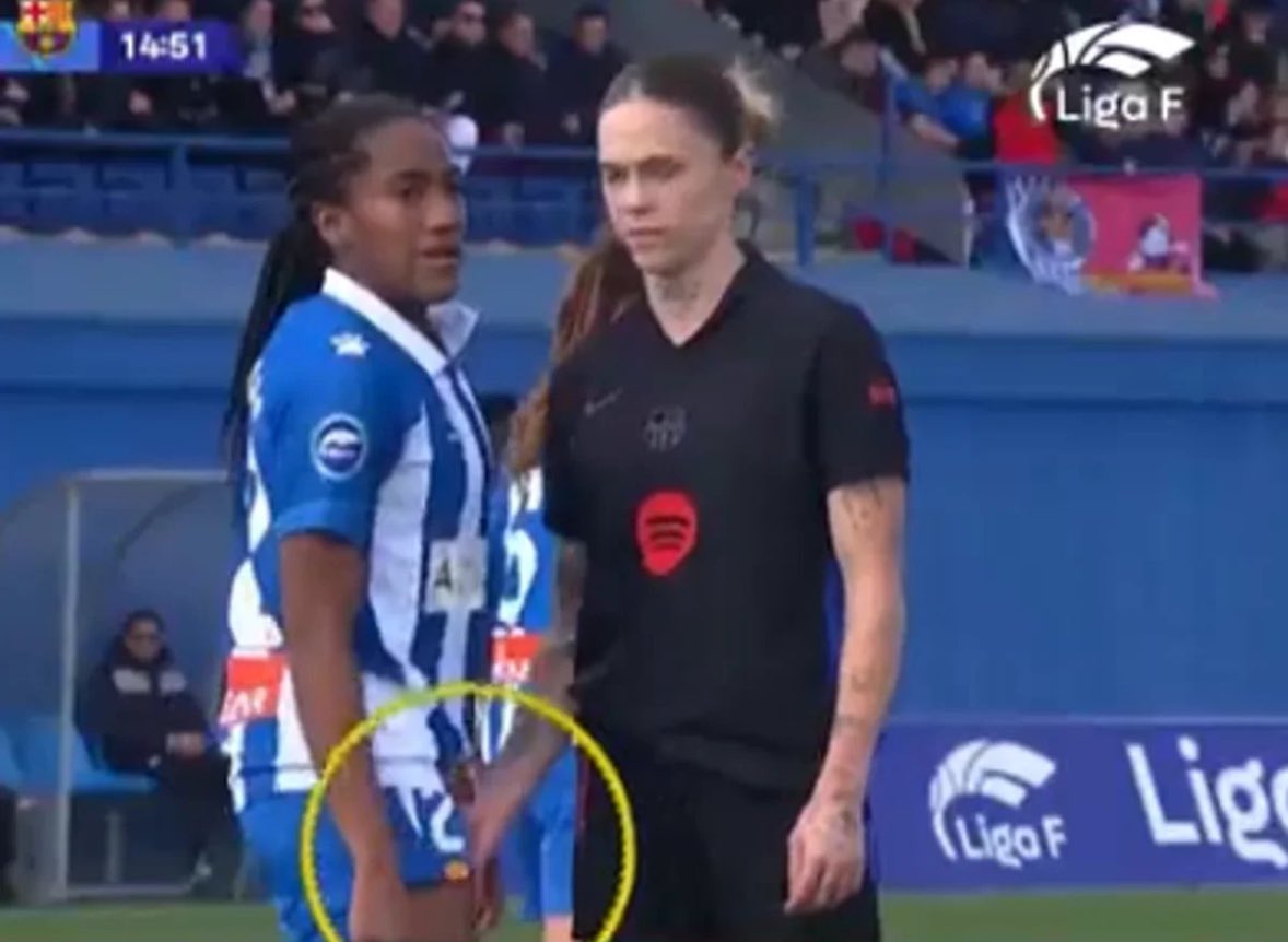 adrifdzzzzzz's tweet image. a drogba le hicieron lo mismo y no dijiste nada