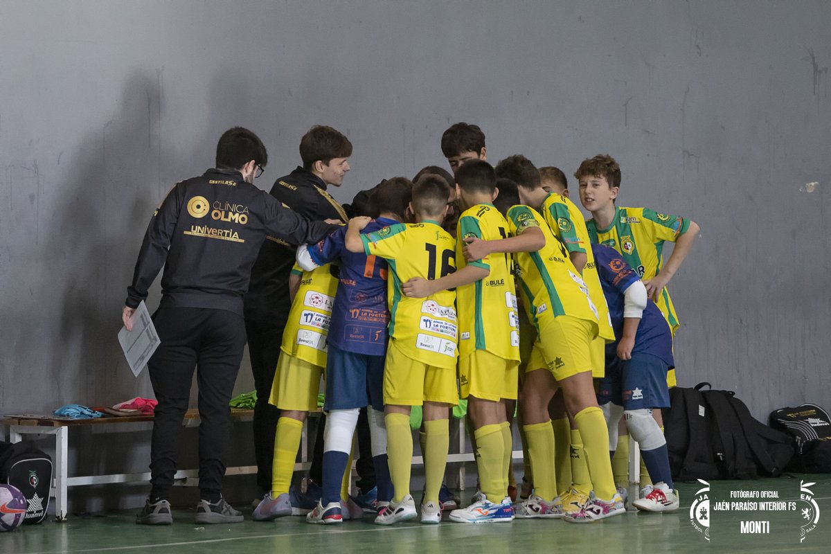 💛 𝗨𝗻𝗶𝗼́𝗻, 𝗲𝗾𝘂𝗶𝗽𝗼 𝘆 𝗳𝗮𝗺𝗶𝗹𝗶𝗮

#SomosJaén💛 #FuturoAmarillo