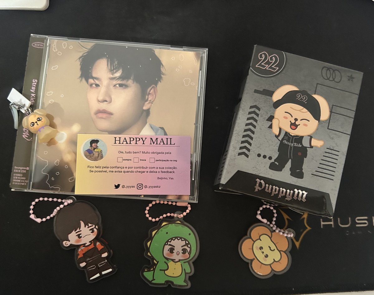 diddizc's tweet image. Feedbacks positivo para a @_yyyas pelas cegs de hollow, dominATE é dos chaveiros fanmade. Tudo foi bem tranquilo a yas sempre nos informou de tudo que estava acontecendo e tudo chegou bem embalado e em segurança. Obrigada vida 💖