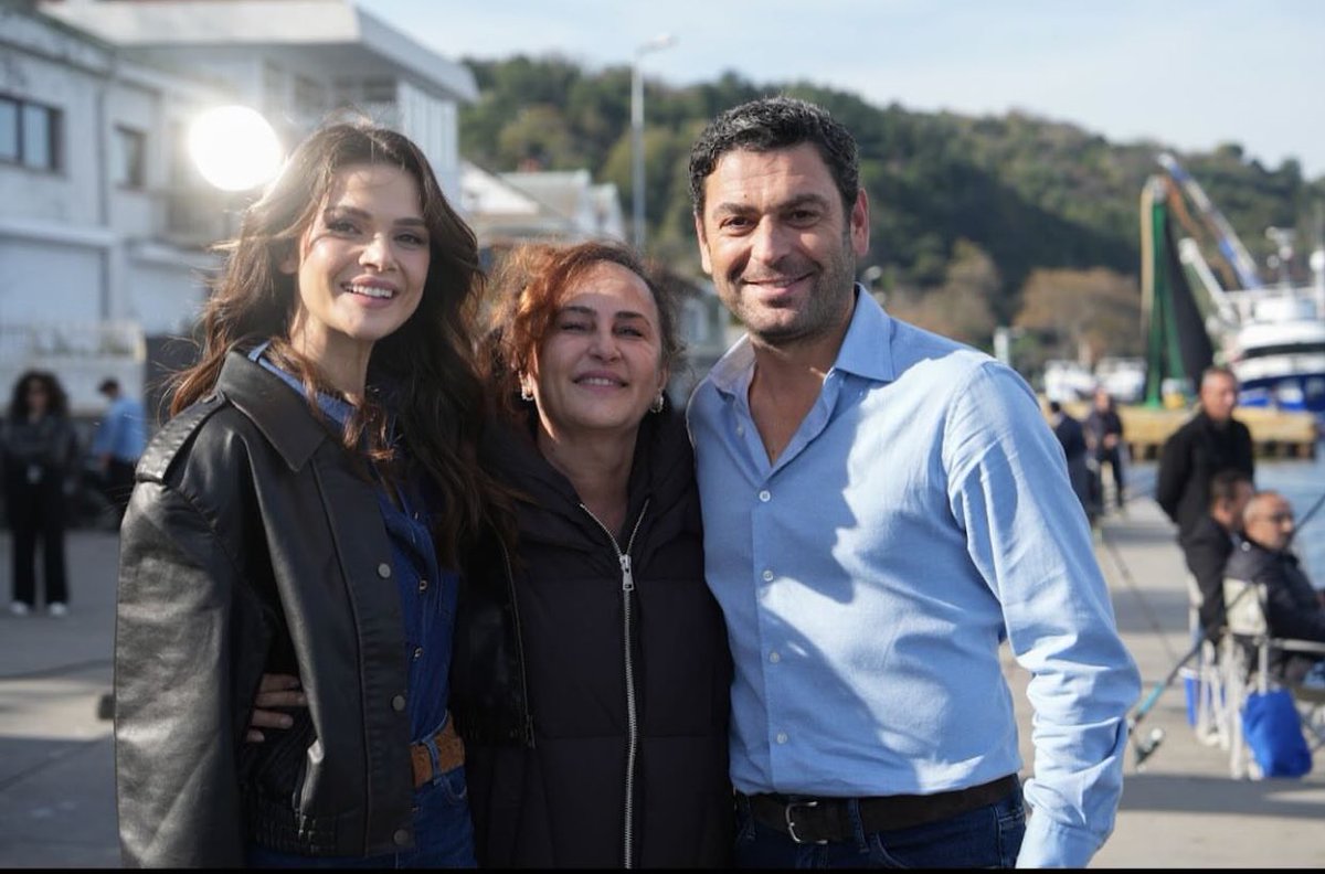 Hilal mommy ve yavruları 💙