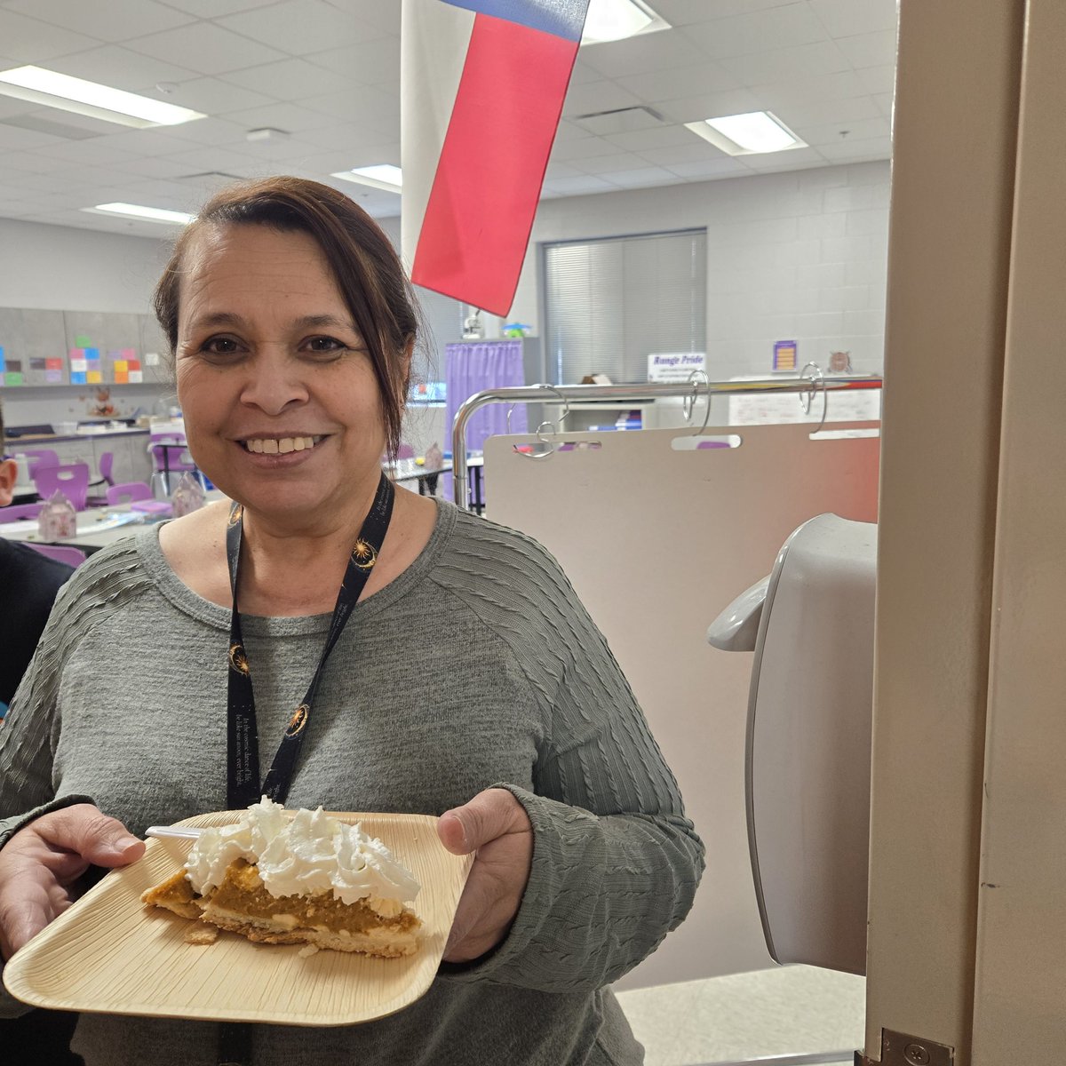 The day before Thanksgiving is a great day to have two treat carts!!! Everyone loves pie! Happy Thanksgiving!