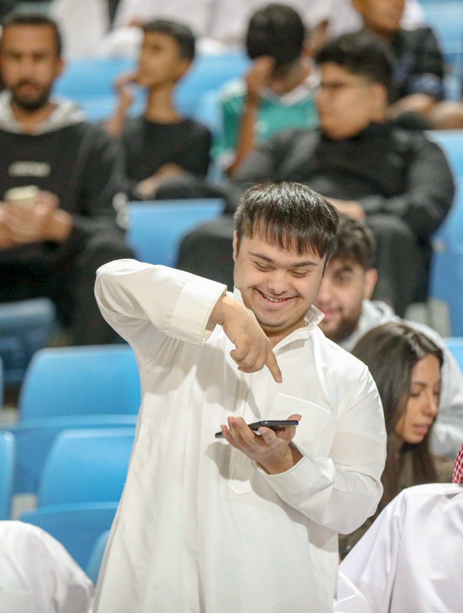 alhazem_fc's tweet photo. جينا وحضرنا مانسمع أي صوت 🤫
الـ30٪ يحكمون المدرج 👑

#الخلود_الحزم
 #دوري_روشن_السعودي https://t.co/MS9dwzLn7O