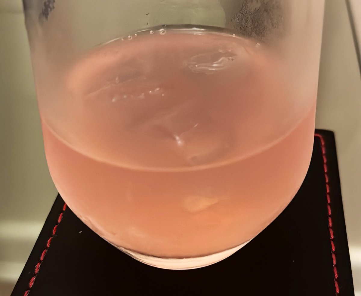 Vodka and grapefruit soda for the W