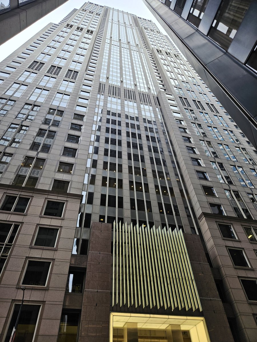 Every day stack 1 win. 

Repeat.