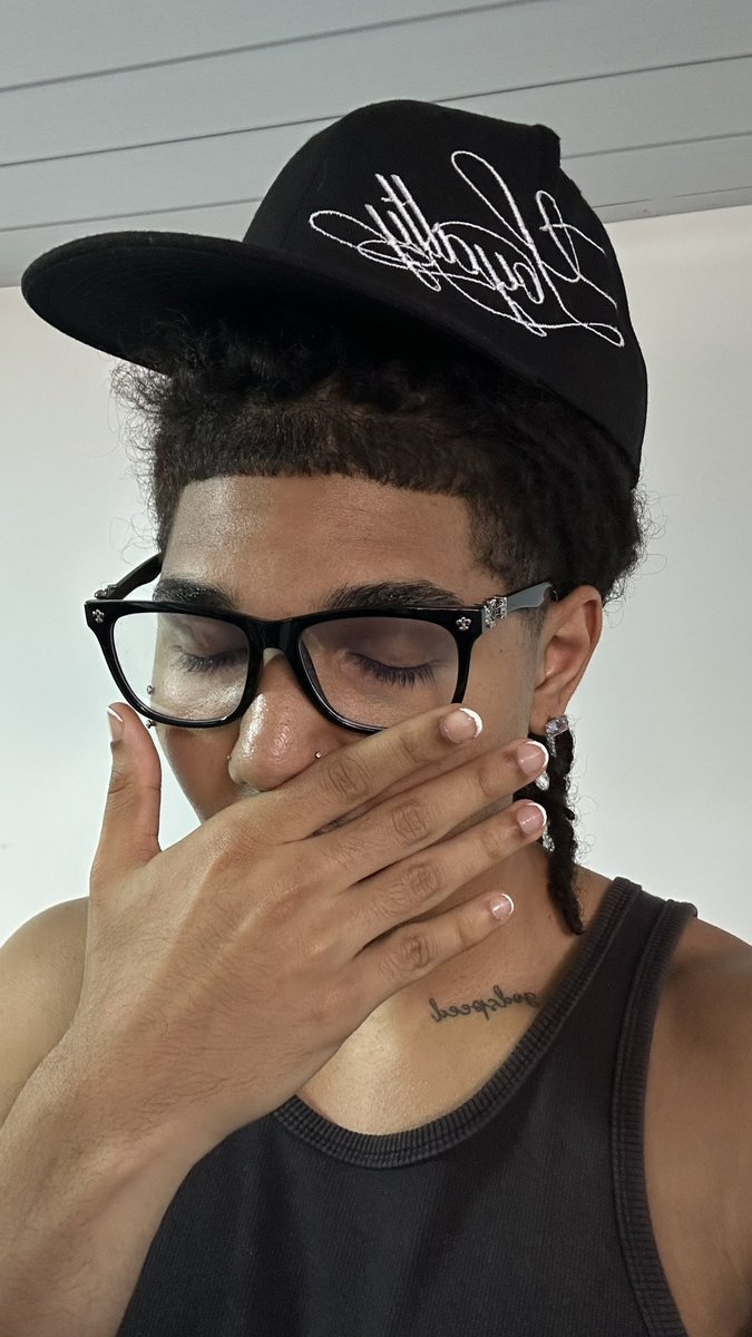 44antj's tweet image. 