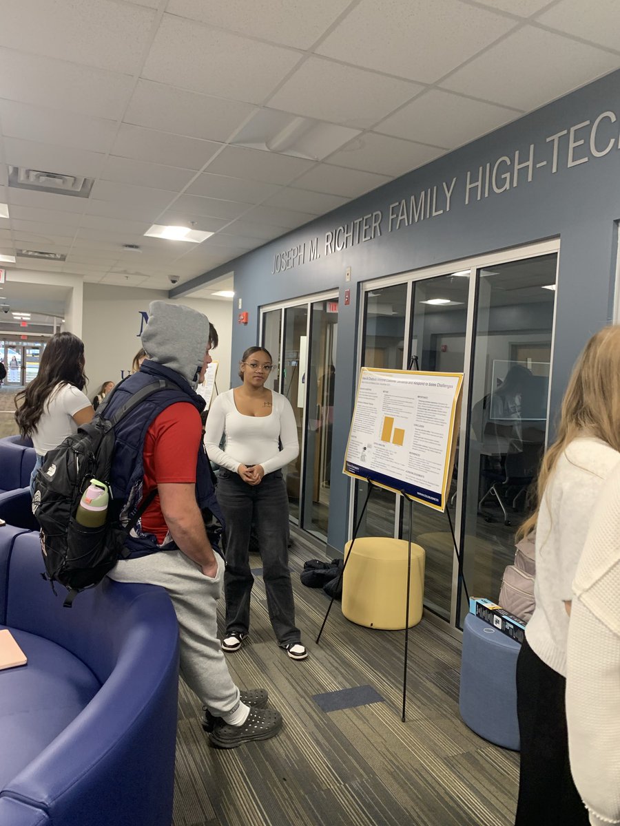 MarianUBusiness's tweet image. Great recap of the AI poster board presentation from the Sales Technology and Analytics class! 🙌 Huge thanks to Dr. Lori Rumreich and congrats to Colin Guy and Jake Dunn for taking home the win! 🎉 #AI #SalesTech #MarianUniversity #Business 🚀